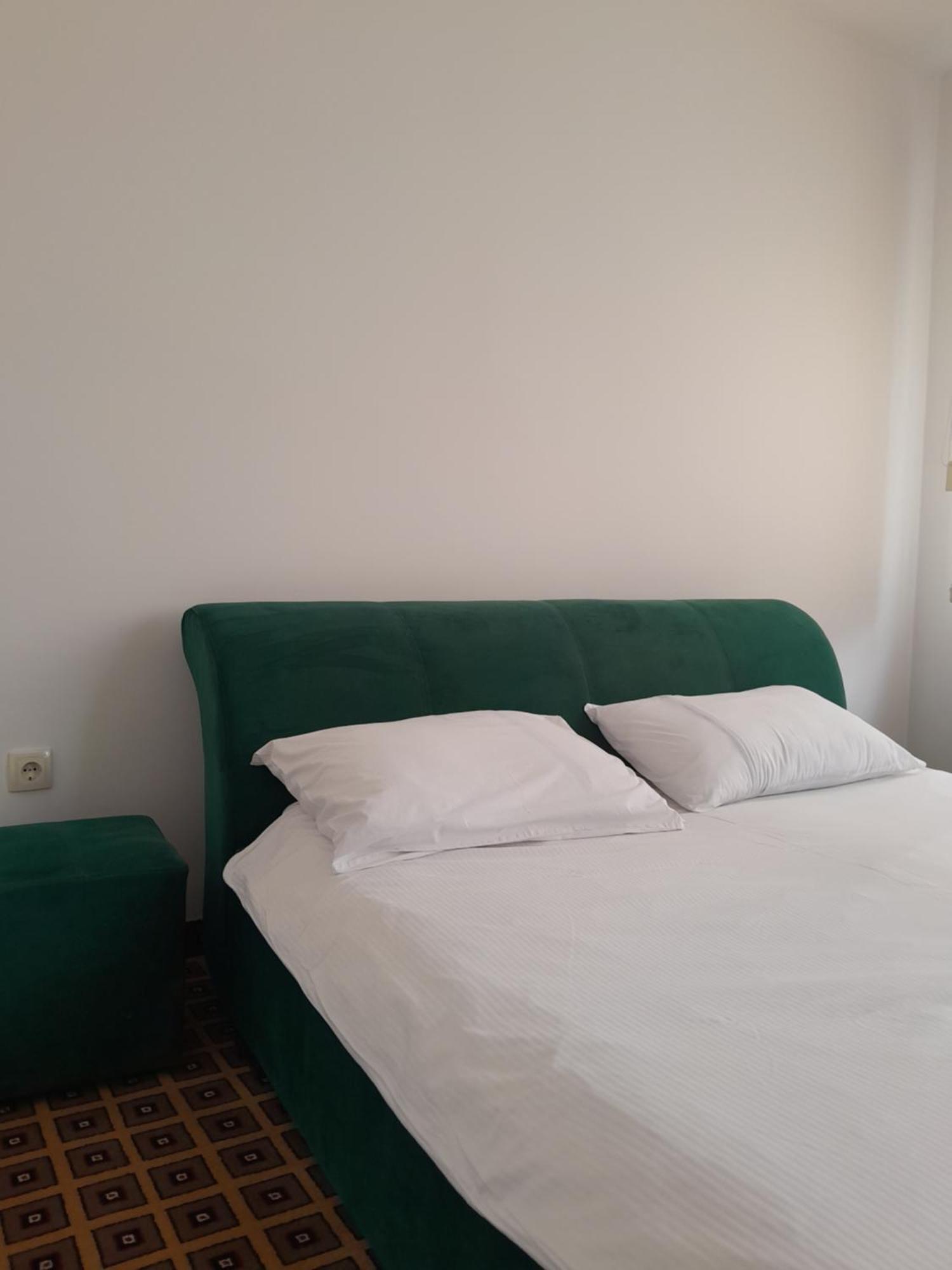 Hotel Victoria Lukavica 외부 사진
