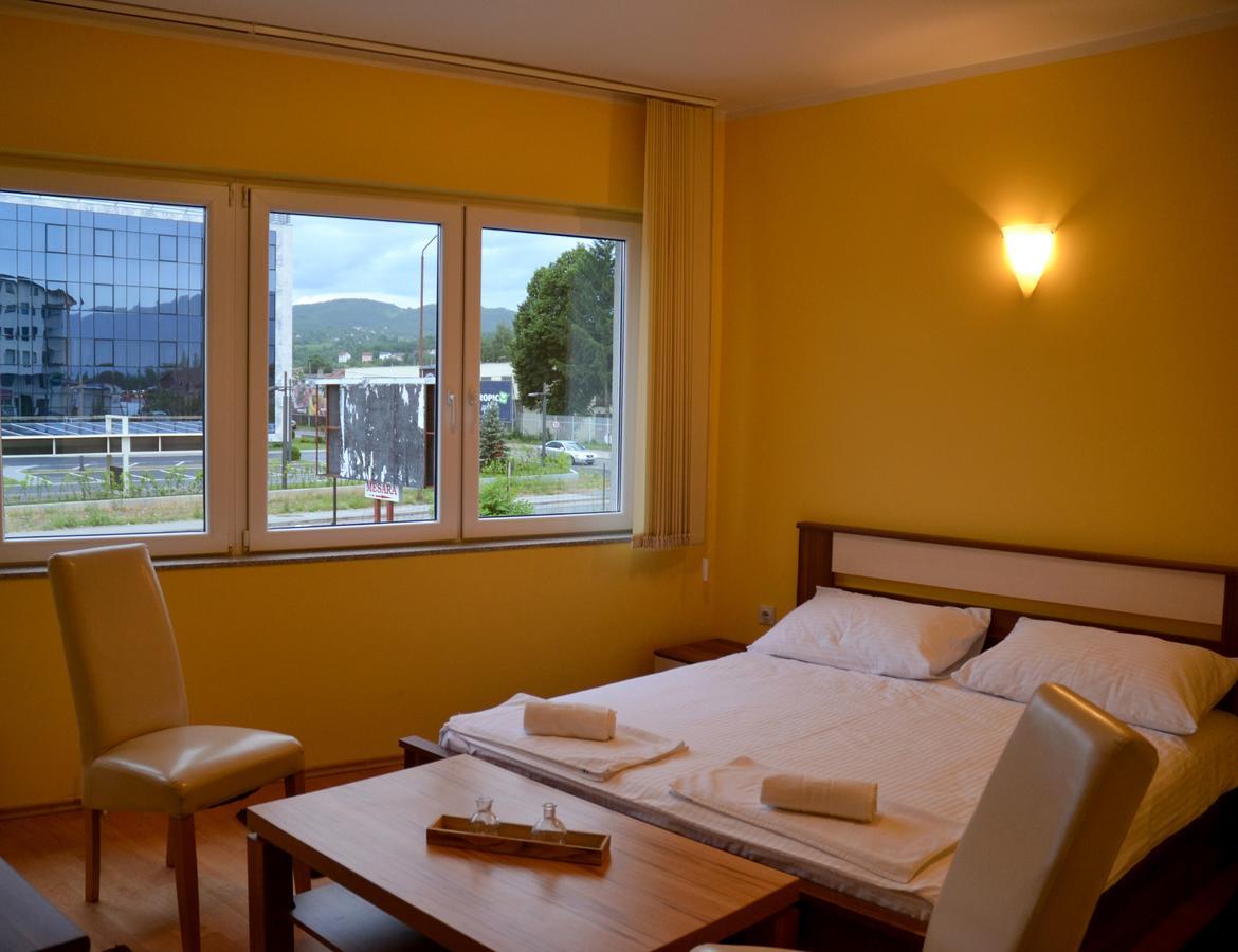 Hotel Victoria Lukavica 외부 사진