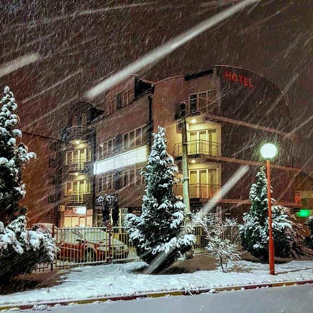 Hotel Victoria Lukavica 외부 사진